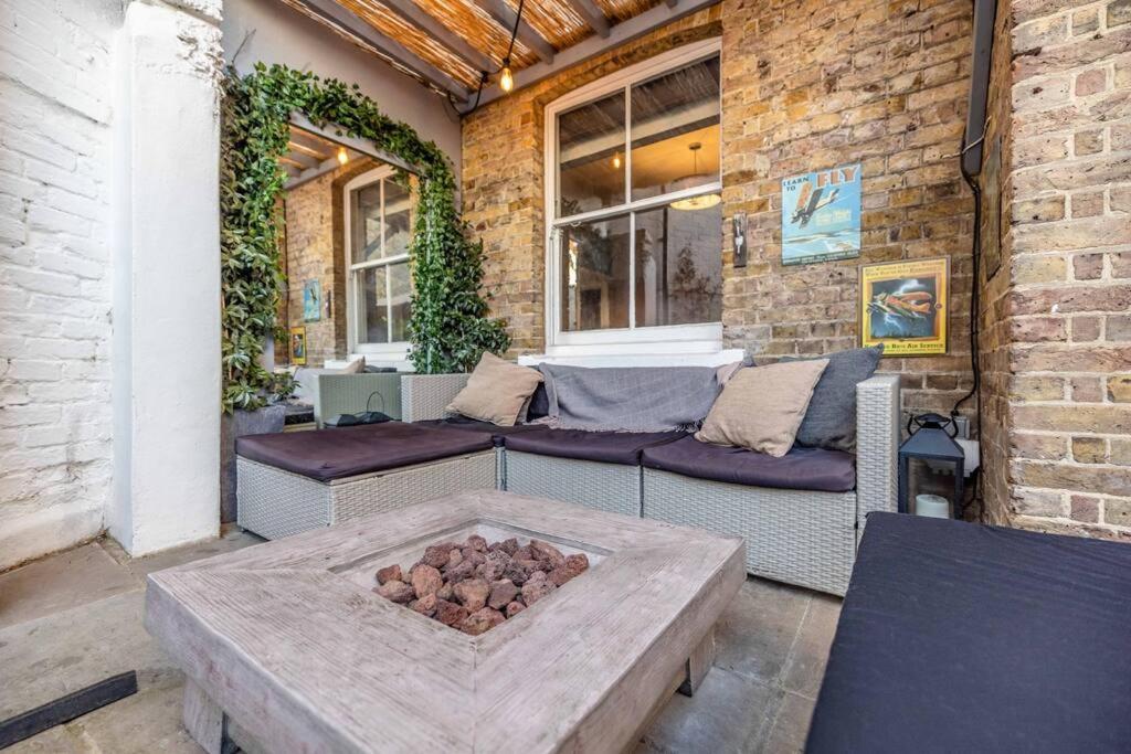 Couples Retreat - The Long Walk, Windsor Castle Apartment Exterior photo